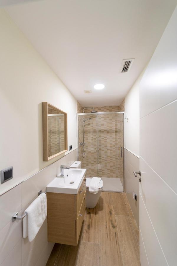 Apartamentos San Lazaro Сантьяго-де-Компостела Экстерьер фото