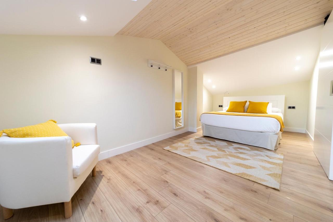 Apartamentos San Lazaro Сантьяго-де-Компостела Экстерьер фото