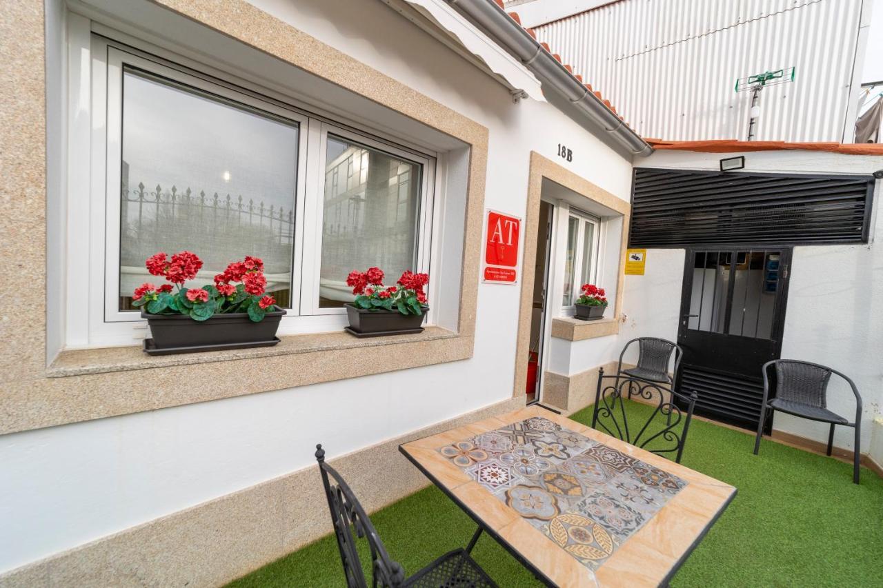 Apartamentos San Lazaro Сантьяго-де-Компостела Экстерьер фото